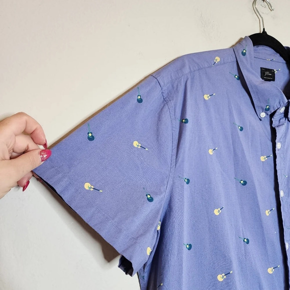 J. Crew Guitar Blue short sleeve button down shirt.  Men's size XXL. - Picture 6 of 12